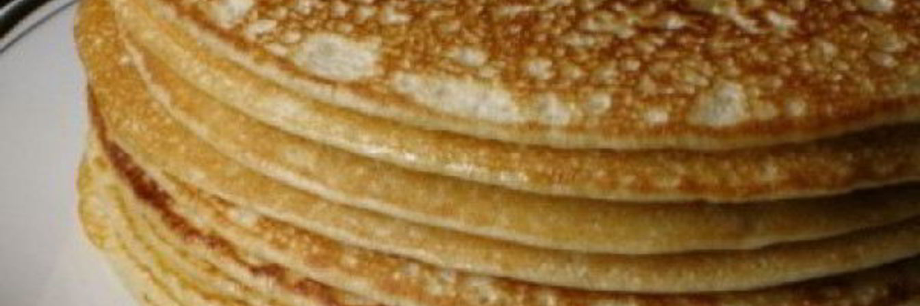 Толстые блины на сыворотке