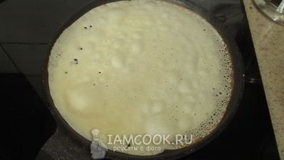 тонкие блины с дырочками на сыворотке