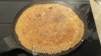 тонкие блины с дырочками на сыворотке