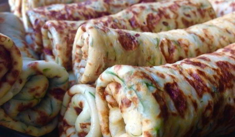 Рецепт творожных блинов с зеленью