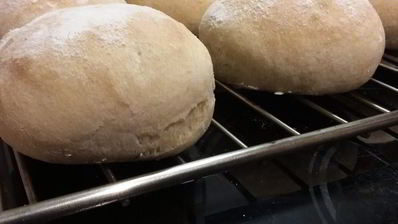 булочки на солевом дрожжевом растворе