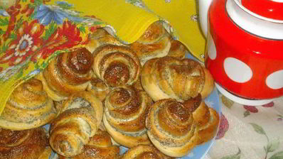 булочки розочки с маком