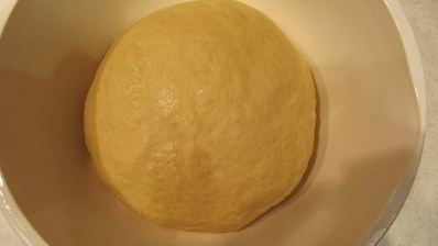 булочки с изюмом