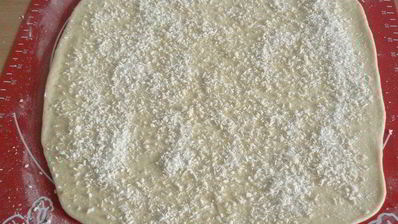 булочки с кокосовой стружкой