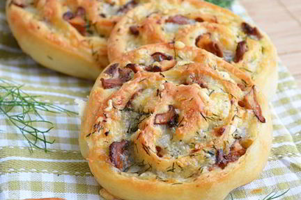 Булочки с лисичками