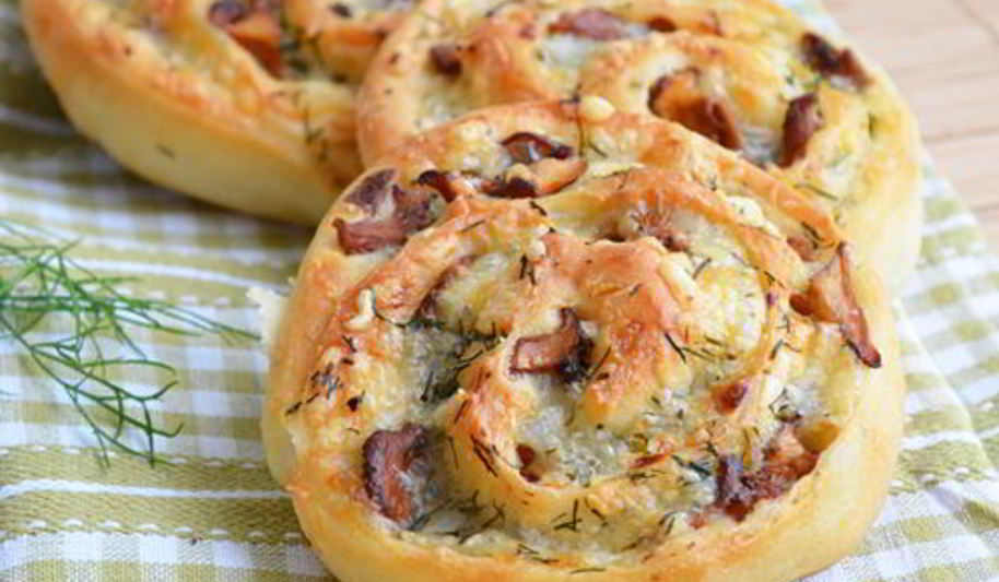 Рецепт булочек с лисичками