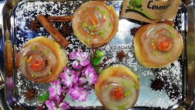 булочки с орехами и корицей по мотивам синнабон