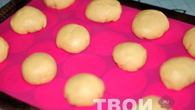 булочки с сахаром