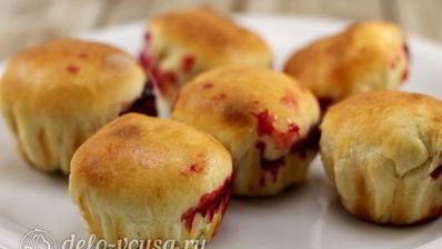 булочки с вишней