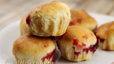 булочки с вишней