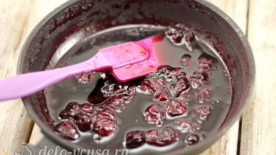 булочки с вишней