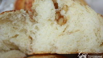 булочки-улитки с корицей и грецким орехом