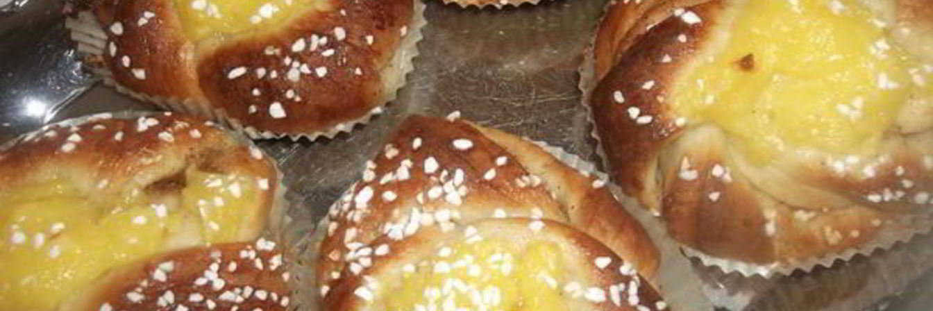 Дрожжевые пшеничные булочки