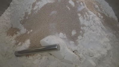 дрожжевые пшеничные булочки