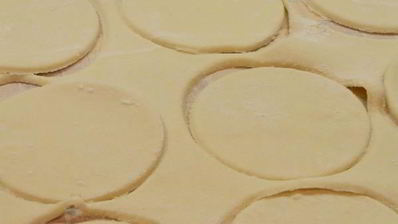 фруктовые булочки из слоеного теста