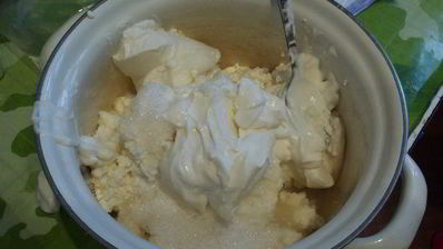 королевская малиновая ватрушка в мультиварке