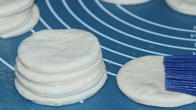 постные слоеные булочки