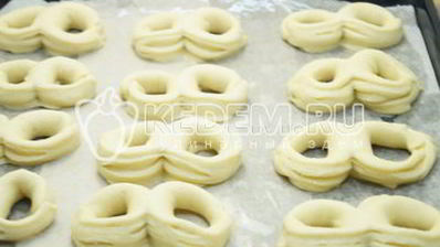 сдобные булочки из дрожжевого теста