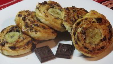 шоколадно-банановые булочки улитки