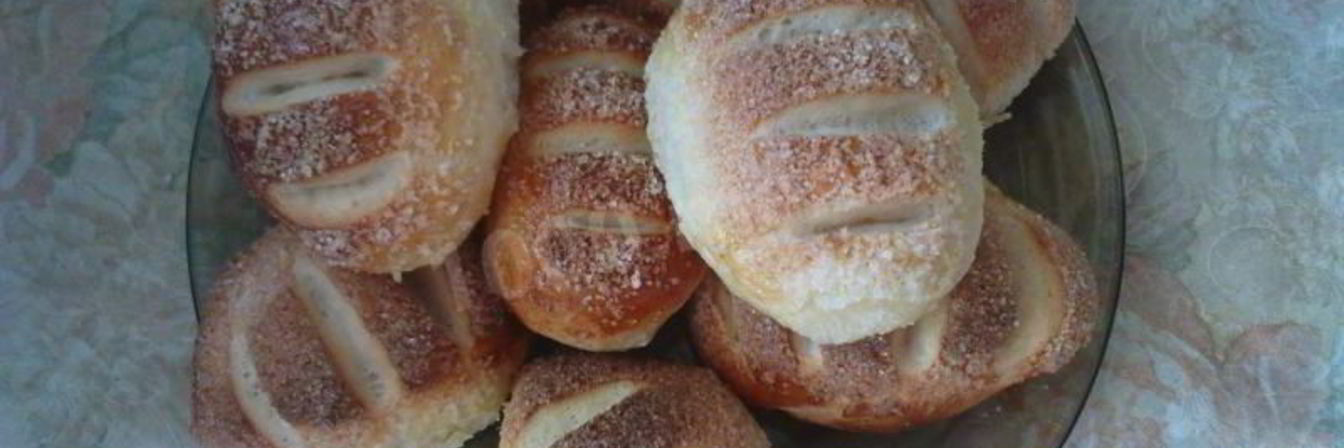 Сладкие ванильные сахарные булочки