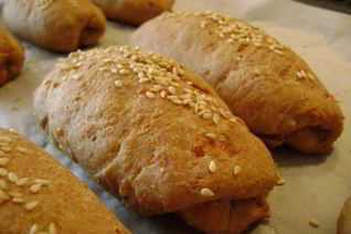 Сырные булочки с зеленью