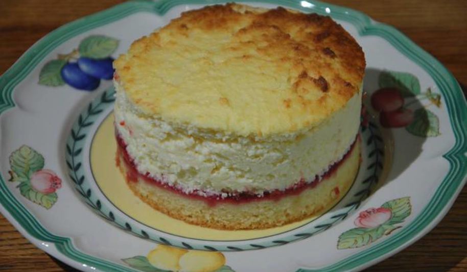 Рецепт ватрушки с вишней