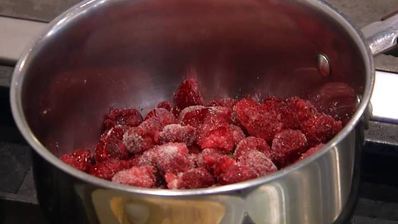 ватрушка с вишней