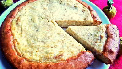 заливная ватрушка с бананами