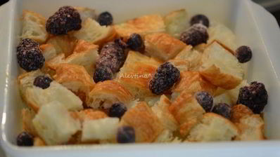 завтрак с круассанами