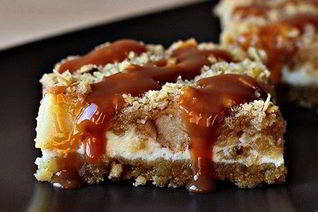 Чизкейк с хлопьями и яблоком