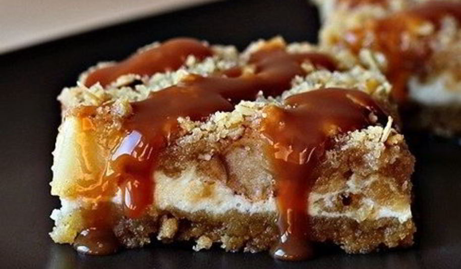 Рецепт чизкейка с хлопьями и яблоком