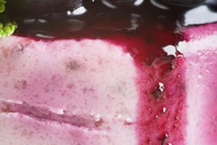 Чизкейк со смородиной