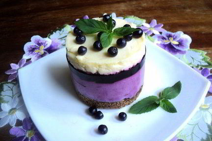 Мини-чизкейки с черникой