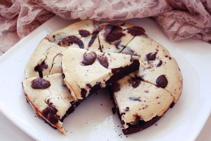 Шоколадно-банановый брауни-чизкейк