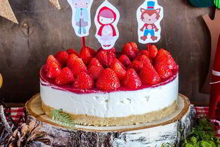 Сливочный чизкейк с клубникой