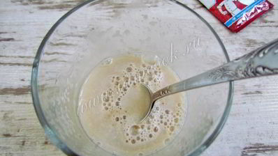 дрожжевые рулеты с маком и корицей