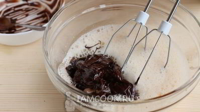 кекс фондан с жидкой начинкой