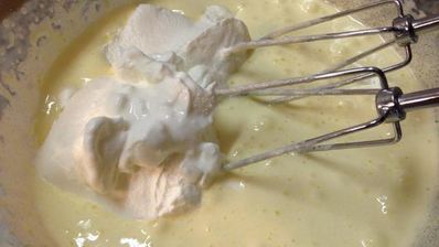 кекс сметанный с маком