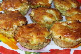 Кексы из кабачков и куриного филе