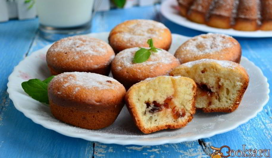 Рецепт кексов на кефире с джемом