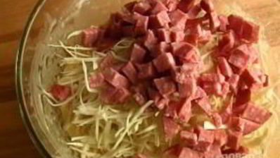 кексы с капустой и колбасой