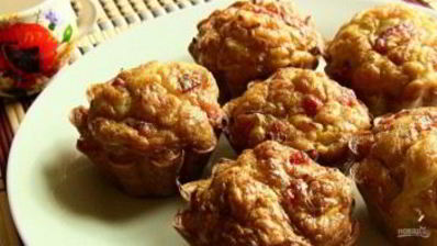 кексы с капустой и колбасой