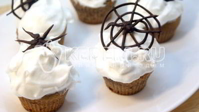 кексы с паутинкой