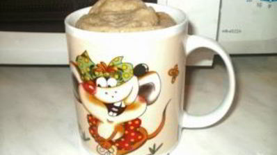 молочный кекс в кружке