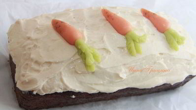 морковный кекс с коричной глазурью