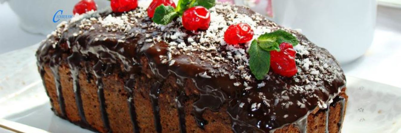 Постный свекольный кекс с вишней