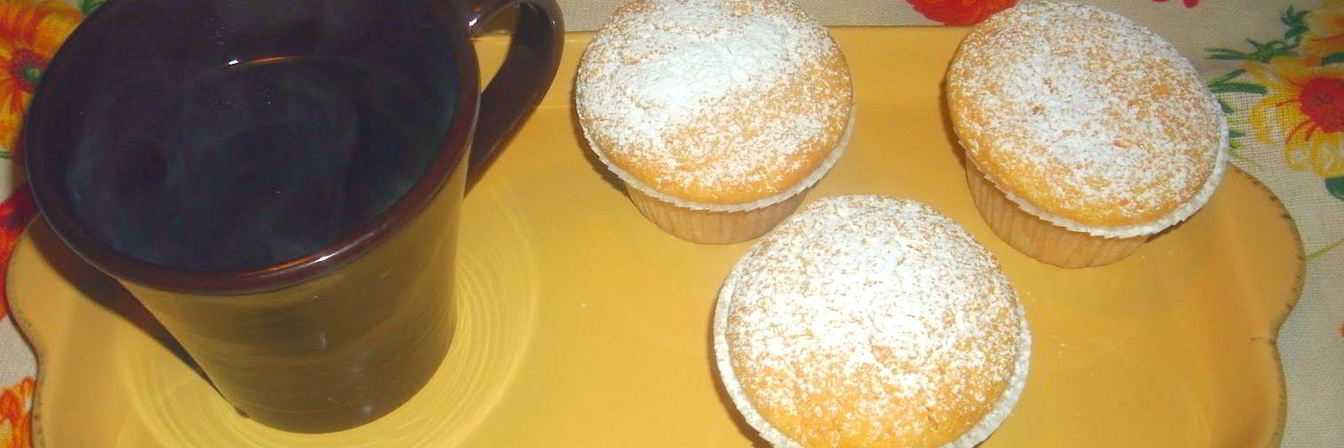 Простые морковные кексики