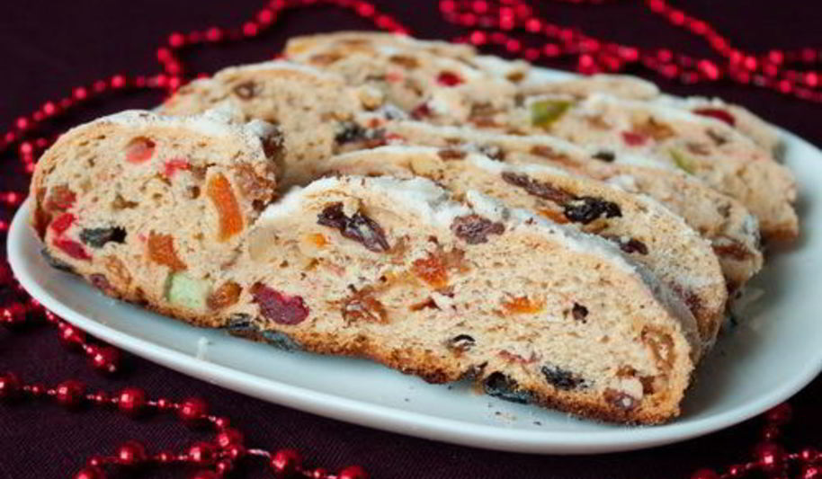 Рецепт рождественского штоллена на дрожжевом тесте