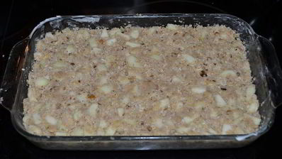 старомодный яблочный кекс с коричневой глазурью