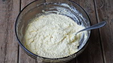 творожные кексы с клубникой